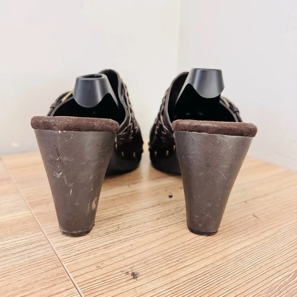 American Eagle Brown Leather Mule Clogs Women’s Size 9